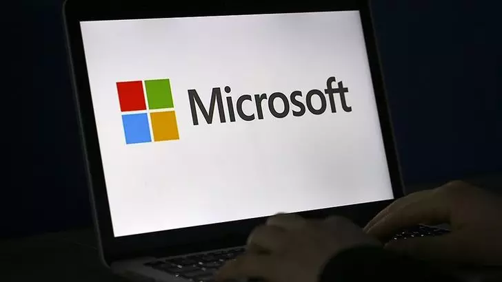 Microsoft yapay zeka çipi mi tanıtacak?