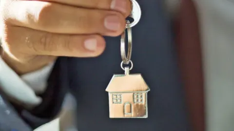 Emlak haber: Ev sahipleri telaşlı... Kira artış oranında yüzde 25 sınırının uzama olasılığı bazı ev sahiplerini hareketlendirdi