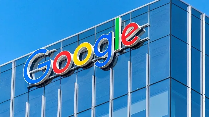 Google, yapay zeka destekli konuşma tabanlı arama özelliğini duyurdu