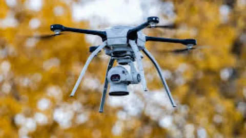 2026’da Drone Uçurmak İçin Hangi Yasal Yükümlülükleri Yerine Getirmeniz Gerekiyor?