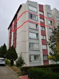 Ankara Batıkent Batısitesi’nde Masrafsız,Ara Kat,Sosyal Olanaklara Komşu Satılık 3+1 Daire