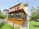 Seferihisar.şenköy Sitesi'nde Sıfır.tadilatlı,Köşe Parsel Müstakil Satılık 3+1 Villa