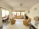 Seferihisar.şenköy Sitesi'nde Sıfır.tadilatlı,Köşe Parsel Müstakil Satılık 3+1 Villa