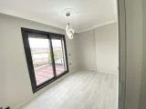 Seferihisar Cumhuriyet'te Denize Yürüme Mesafesinde Lüks 3+1 Köşe Villa