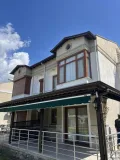 Gümüldür Fevzi Çakmak’ta Denize Sıfır, Havuzlu Prestijli Satılık 3+1 Villa