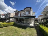Gümüldür Fevzi Çakmak’ta Denize Sıfır, Havuzlu Prestijli Satılık 3+1 Villa