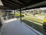 Gümüldür Fevzi Çakmak’ta Denize Sıfır, Havuzlu Prestijli Satılık 3+1 Villa