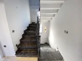 Seferihisar Mersin Alanı'nda Denize Sıfır, Akıllı Sistemli Lüks Satılık 3+1 Yazlık!