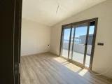 Seferihisar Sakız Ağacı'nda Denize Sıfır, Modern Tasarımlı Satılık 3+1 Müstakil Villa