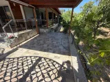 Seferihisar Cumhuriyet'te Denize 650M, 4+1 Geniş Bahçeli Lüks Satılık Villa!