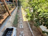 Seferihisar Cumhuriyet'te Denize 650M, 4+1 Geniş Bahçeli Lüks Satılık Villa!