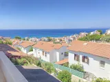 Seferihisar Atatürk'te, denize 250m, full manzaralı ve geniş bahçeli 2+1 fırsat villası