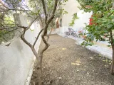 Seferihisar Atatürk Mah.'de denize 100 metre, panoramik teraslı lüks 3+1 Villa