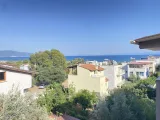 Seferihisar Atatürk Mah.'de denize 100 metre, panoramik teraslı lüks 3+1 Villa