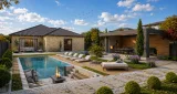 Seferihisar da Doğanın Huzuru, Modern Mimarinin Konforu ve Mahremiyetin Satılık 3+1 Villa