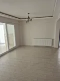 Urla Zeytinalani mahallesi. 3+1+kis bahçesi mevcut
