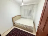 Seferihisar Ürkmez Mersin Alanı'nda, Full Eşyalı, Kapalı Otoparklı Satılık 2+1 Daire