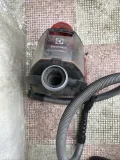 ELECTROLUX EUFC8ALRGY Ultra Flex Toz Torbasız Elektrikli Süpürge